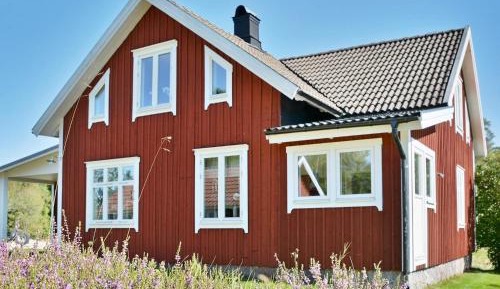 Two-Bedroom Holiday Home