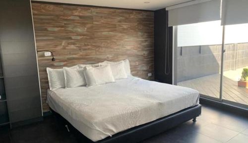 Standard Suite