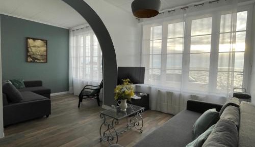 Apartment with Sea View