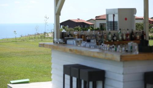 Deluxe Four-Bedroom Villa with Private Pool and Sea View