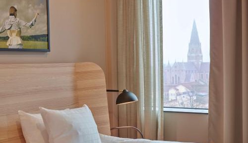 Standard King Room