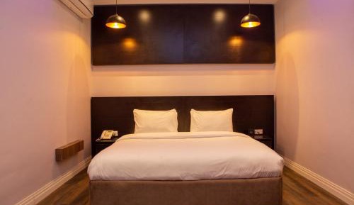 Superior Deluxe Double or Twin Room 