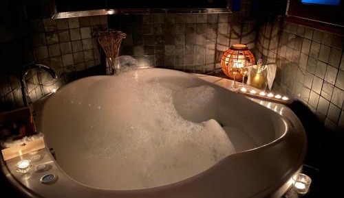 Deluxe Double Room with Bath