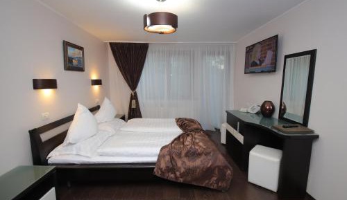 Villa 3 Double Room Floor 1