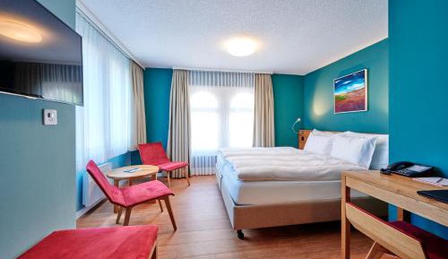 (5th Floor) Twin Room with Shower