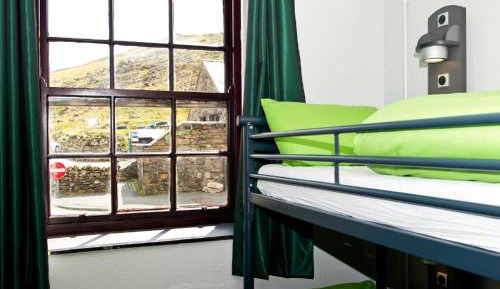 Bunk Bed in Male Dormitory Room with Shared Bathroom