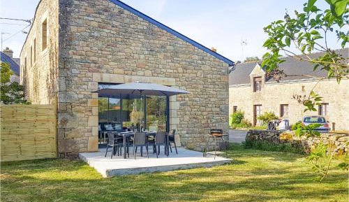 Five-Bedroom Holiday Home