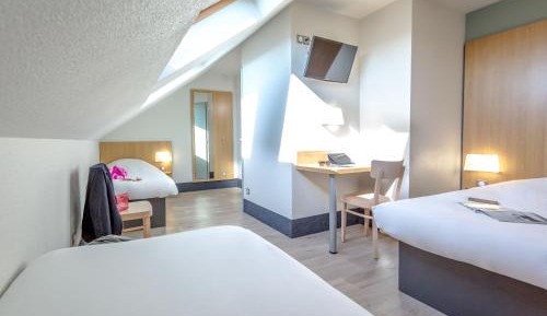 Family Room (4 Adults)