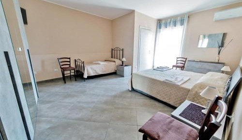 Triple Room with Mountain View