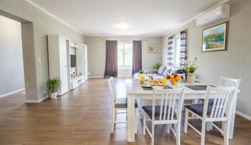 Three Bedroom Apartment