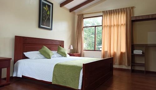 King Suite with Spa Bath