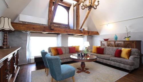 Apartment - Split Level