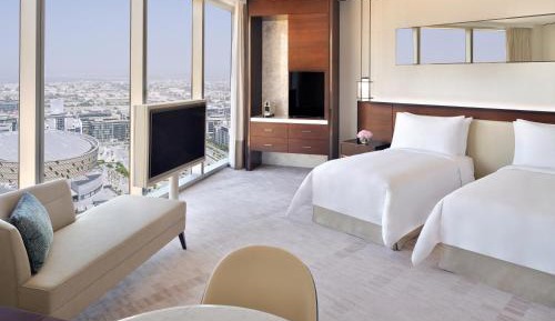 Premier Twin Burj Khalifa View Room – Exclusive Access to Level 54 Infinity Pool