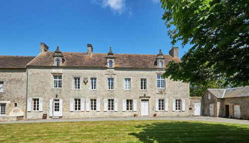 Eight-Bedroom House