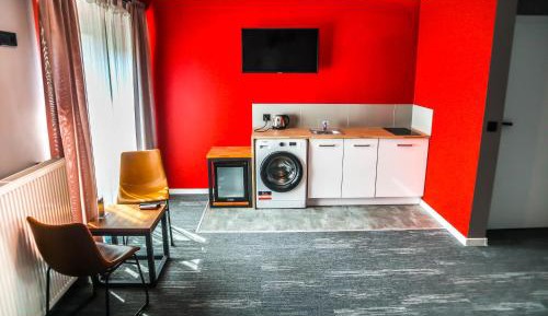 Deluxe Double Room with Shower