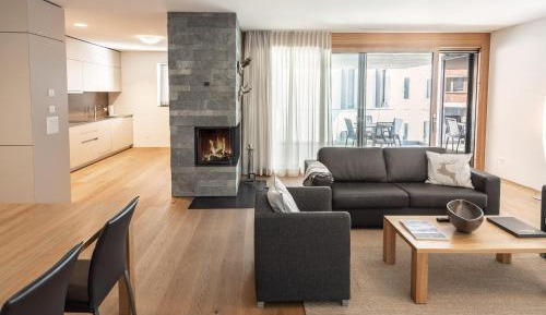 Three-Bedroom Superior Apartment