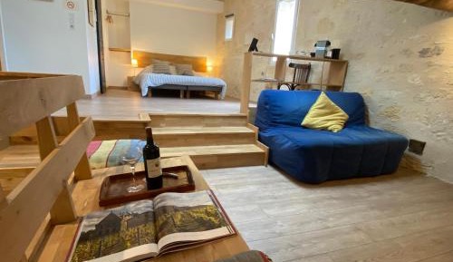 Deluxe Family Room Grenier 
