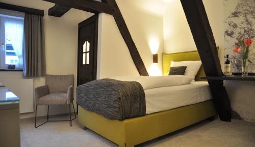 Comfort Single Room