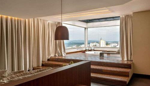 Presidential King Suite - Non-Smoking