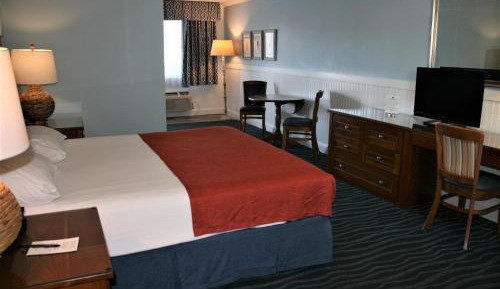 Sea Glass King Suite (Avenue II)