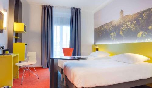 Standard Twin Room