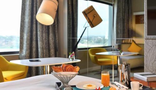 Premium Superior King Room with Lagoon View