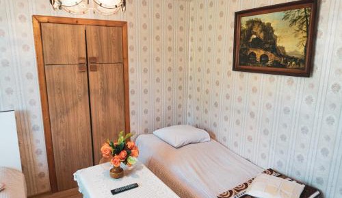 Small Twin Room