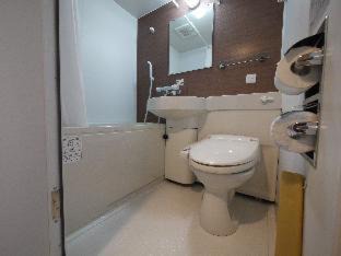 Single Room - Non-Smoking - With Smoking Area on the Floor