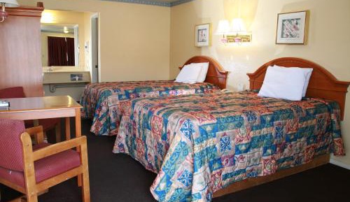 Double Room with Two Double Beds - Smoking