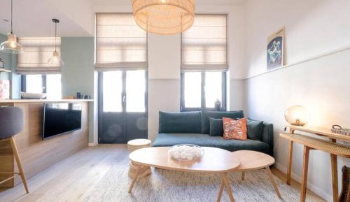 One-Bedroom Apartment