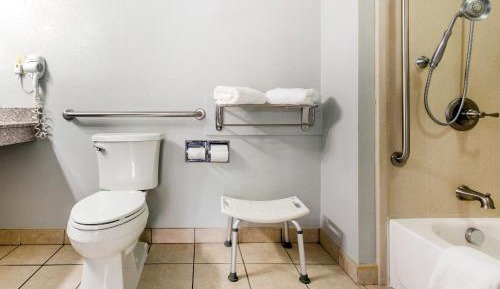 King Room - Accessible/Non-Smoking