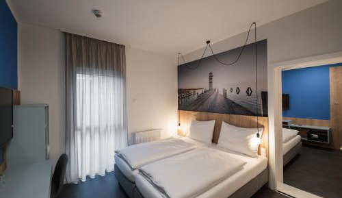Double Room or Twin Room