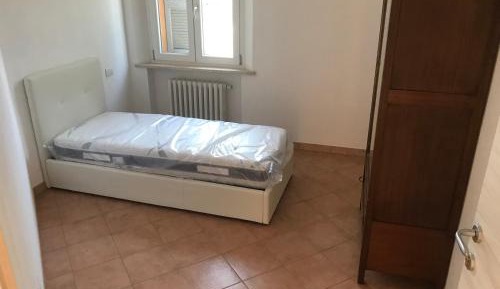 Single Room with Private Bathroom