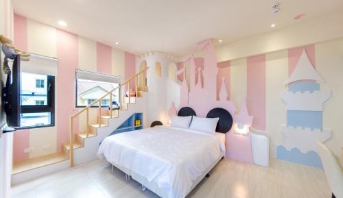 Deluxe Double Room with Castle View