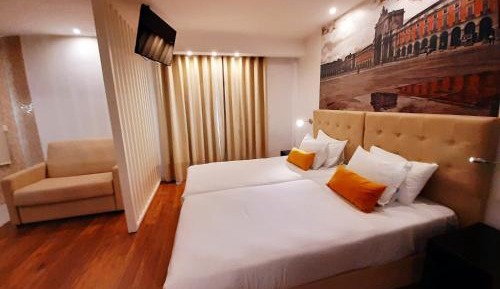 One-Bedroom Apartment (3 Adults)