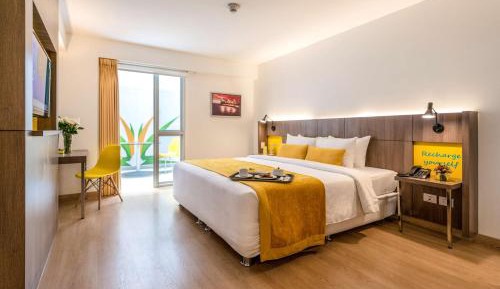 King Room - Non-Smoking/Pet-Friendly