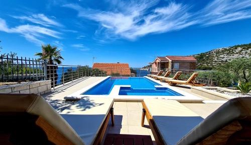 Villa with Sea View