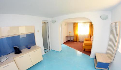 Standard Suite