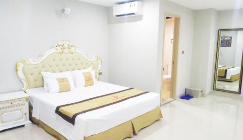 Deluxe Double Room with Shower