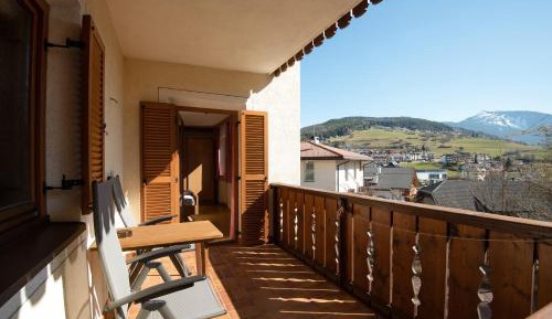 Superior One-Bedroom Apartment with Balcony