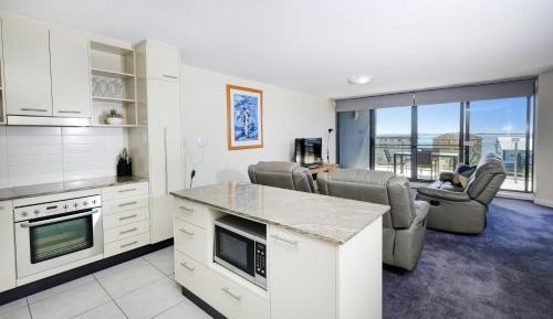 One-Bedroom Apartment with Water View