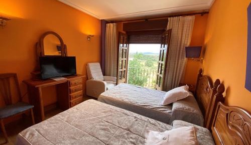 Double or Twin Room with Balcony