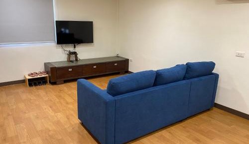 Family Room with Garden View
