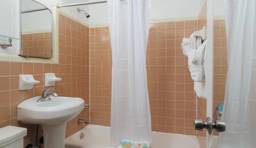 Two-Bedroom Suite - Non-Smoking