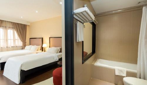 Deluxe Twin – Balcony