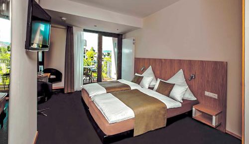 Standard Double Room with Balcony