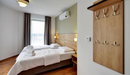 Large Twin Room