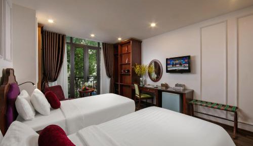 Quadruple Room with Balcony