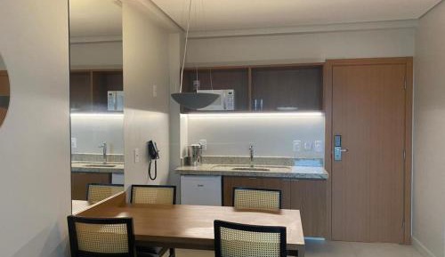 Superior King Suite