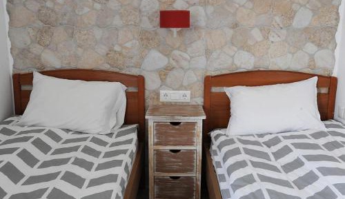 Twin Room with Private Bathroom